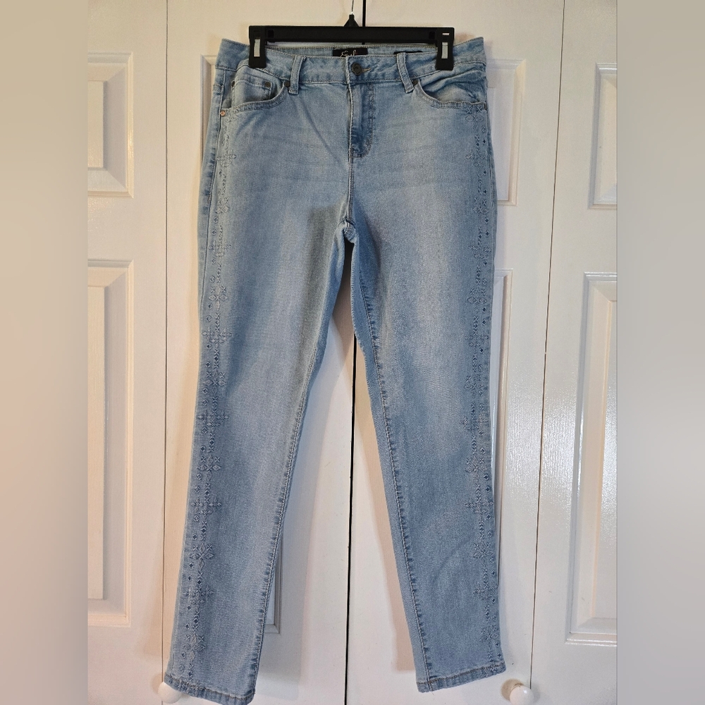 Ladies Light Wash Earl Skinny Jeans Side Detail Size 12